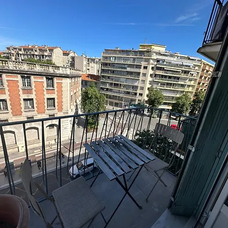 Casa Lynael Gambetta *